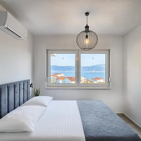 公寓 Imola's Place - Sea-view & Pool 斯拉汀